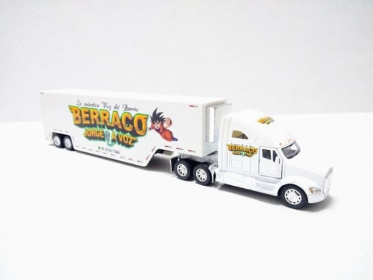 Movimiento sonidero, Sonideros Mexicanos, Tráileres sonideros, Camiones sonideros, Tráileres de juguete sonideros, Camiones de juguete sonideros, Tráileres a escala sonideros, Camiones a escala sonideros, Kenworth T700, Tipografía sonidera