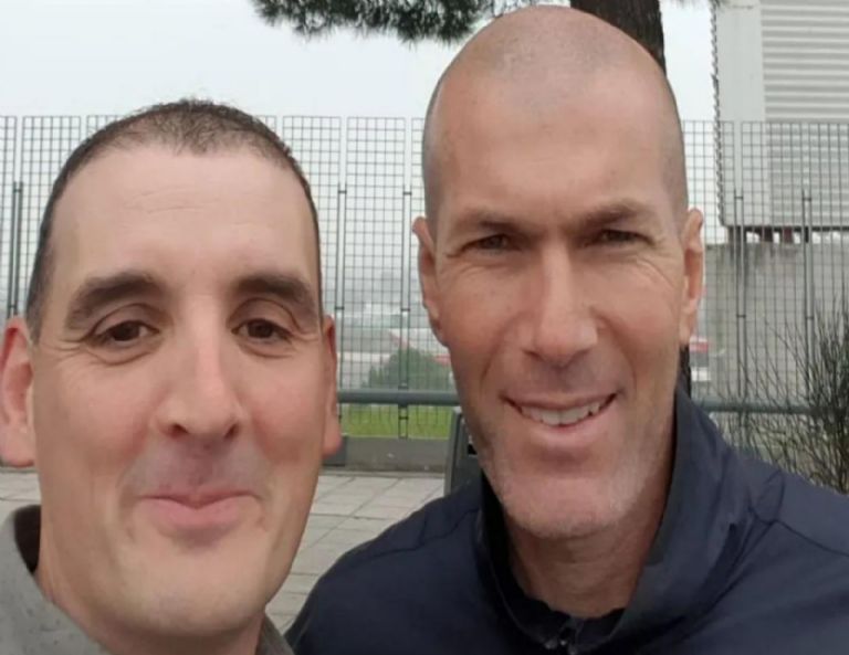 Zinedine Zidane Fanático Accidente de tráfico Encuentro Sueño hecho realidad Historia increíble Oportunidad de una vida Choque de autos Futbol Deporte