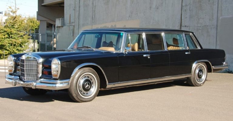 Mercedes Benz Elvis Presley