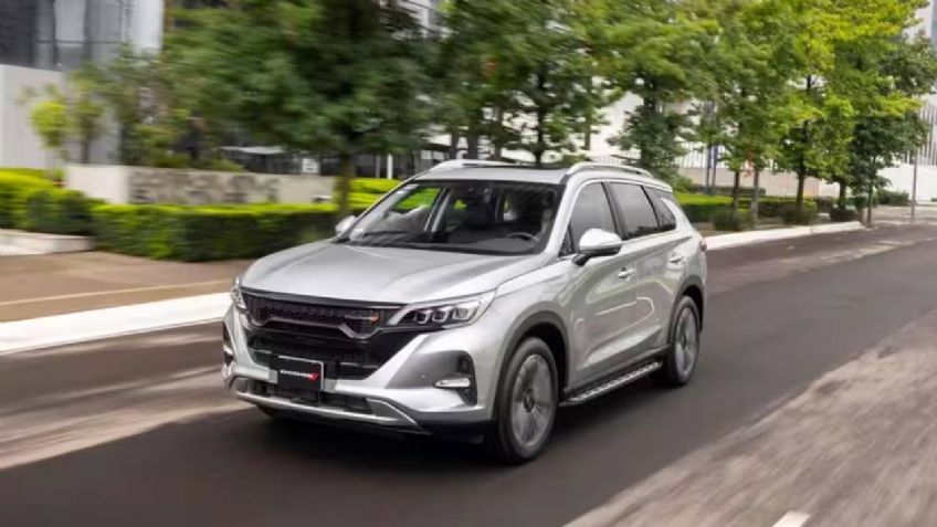 Esta es la SUV compacta más barata de Dodge este 2023 y cuesta menos de 600 mil pesos