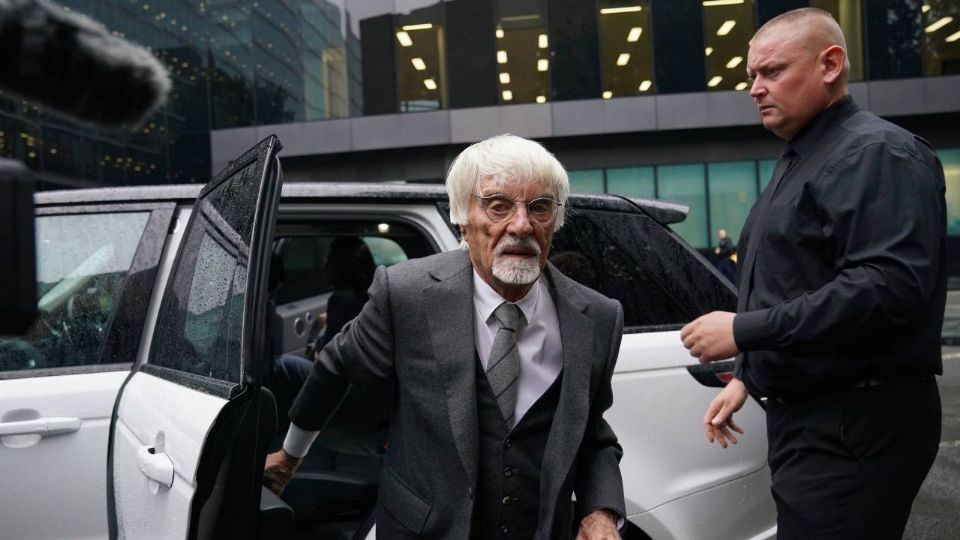 Ecclestone reconoció su culpa