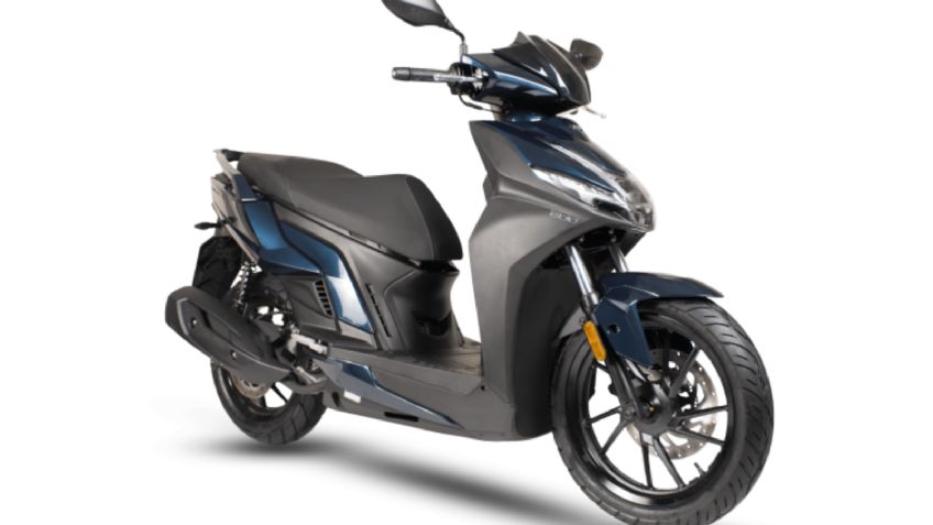 ¿Cuánto cuesta el KYMCO Agility S200? Un scooter totalmente moderno y juvenil
