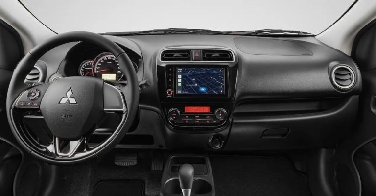 Mitsubishi Mirage G4 2023