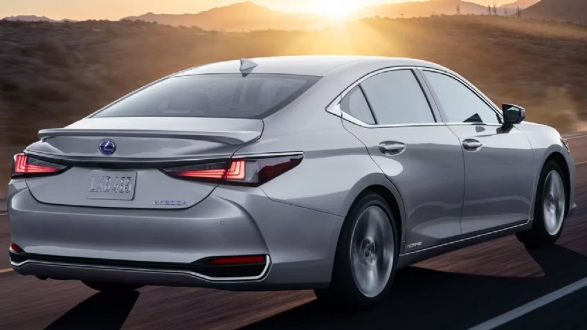 ¿Cuánto cuesta el Lexus ES Hybrid 2023? Precios y versiones en México del sedán de lujo