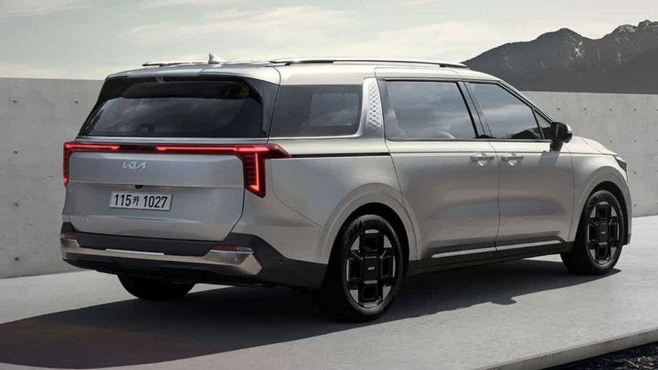 Ve a la Kia Carnival 2025