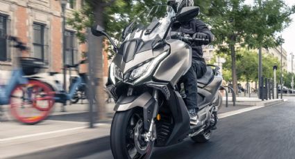 ¿Cuánto cuesta el KYMCO AK 550 Premium? Un maxiscooter con diseño deportivo que luce espectacular