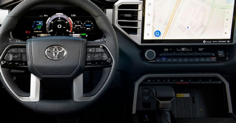  Toyota Sequoia HEV Limited 2023