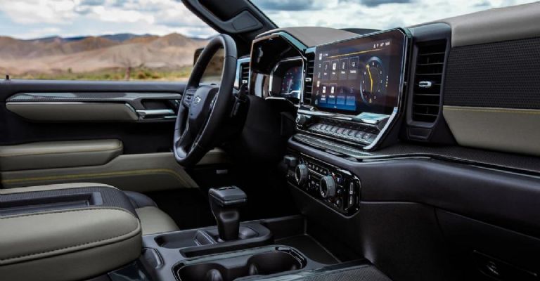 Chevrolet Cheyenne 2023