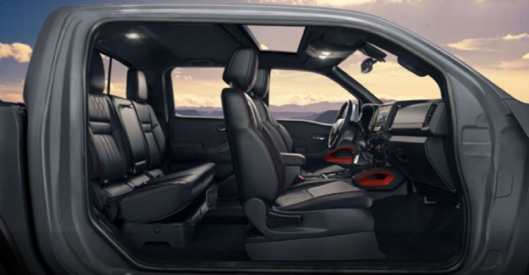 Nissan Frontier V6 PRO-4X 2024