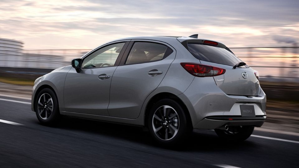 El Mazda2 Hatchback 2024 es uno de los autos más económicos de la industria.