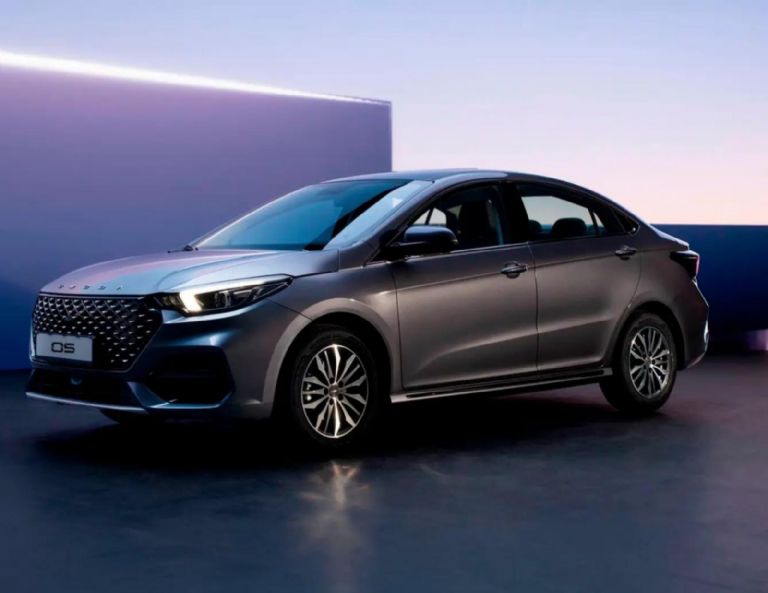 Cuál es el precio del Omoda O5