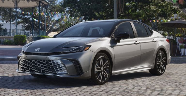Precios del Toyota Camry 2025 en México