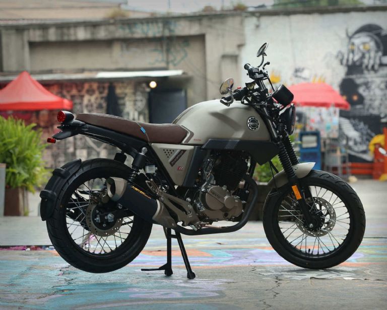 Cuánto cuesta la Vento Rocketman Racing 250