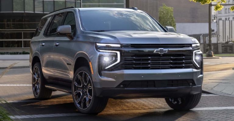 Diseño exterior de la Chevrolet Suburban y Tahoe 2025