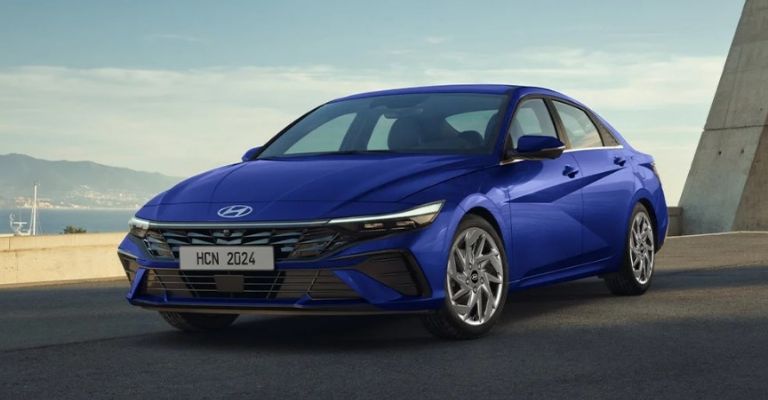 Precios y versiones del Hyundai Elantra Híbrido 2024
