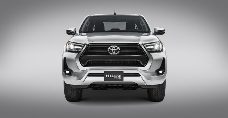  Toyota Hilux 2023