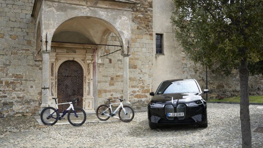 ¿Una bicicleta eléctrica de gravel de BMW? Así es el modelo que sacaron con 3T