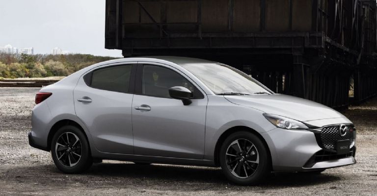 Diseño y características del Mazda 2 Signature 2024