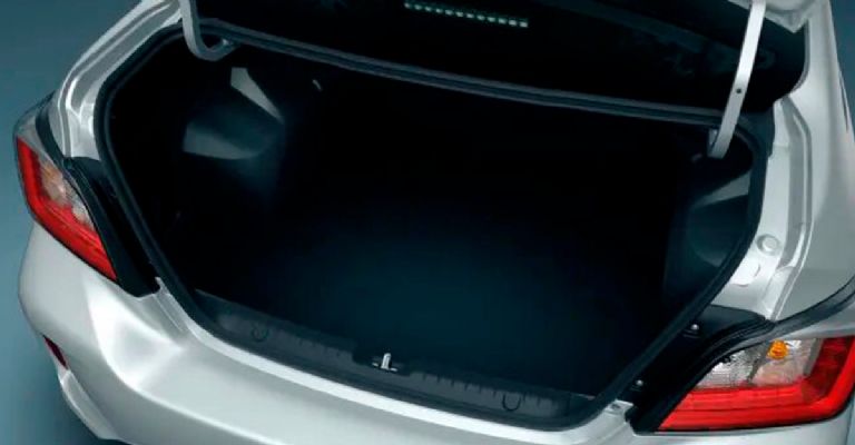 Mitsubishi Mirage G4 2024