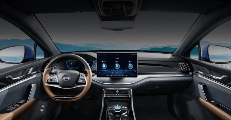 Equipamiento interior de la BYD Tang EV 2023