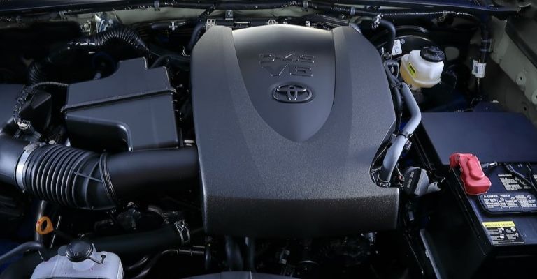 Motor de la Toyota Tacoma 2023