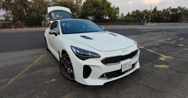 Diseño exterior del Kia Stinger 2023