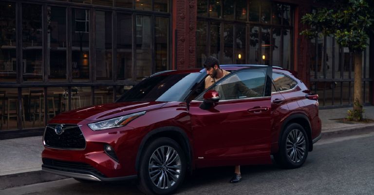 Diseño exterior de la Toyota Highlander Hybrid 2023