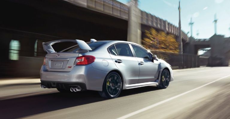 Diseño exterior del Subaru WRX STi usado