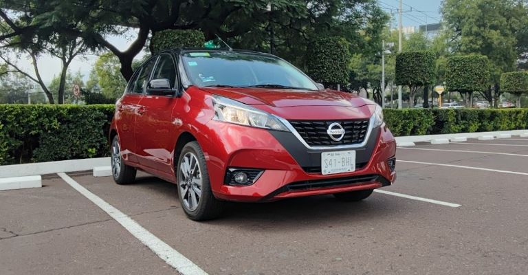 Nissan March en promocion