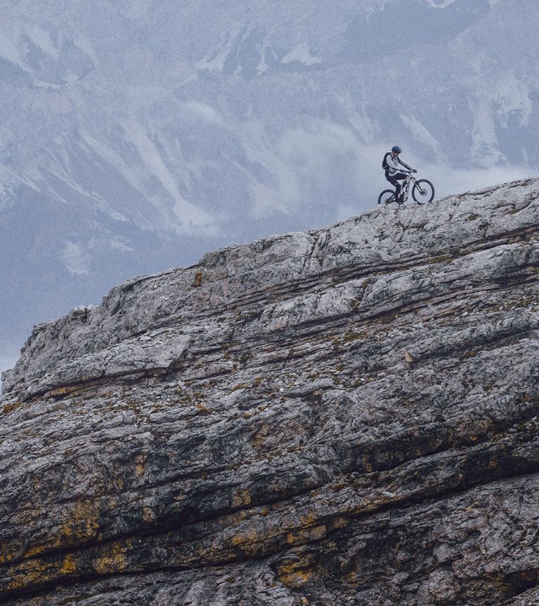 Bicicleta eléctrica, E-Bike, Husqvarna, Bicicleta eléctrica Husqvarna, Husqvarna MC1, Movilidad sostenible y ecológica, Aventura, Ciclismo de montaña, Ciclismo de enduro, Bicicleta eléctrica todoterreno