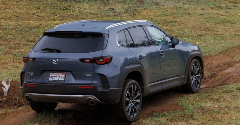 Versiones de la Mazda CX-50 2023