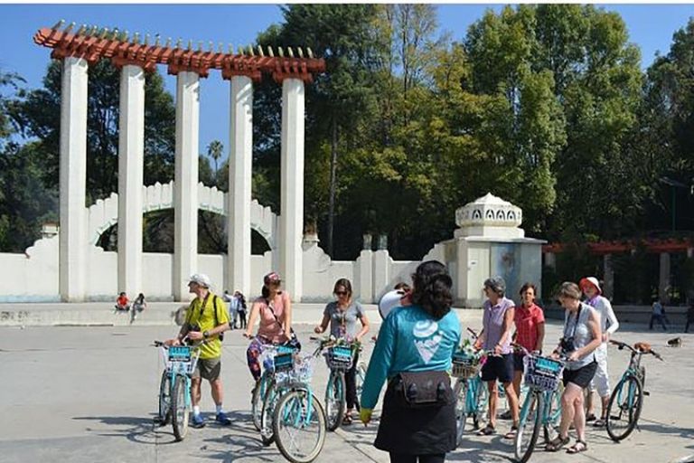 Vacaciones de Semana Santa, Poráy, Recorrido en bicicleta, Cicloturismo, Recorrido en bicicleta de Poráy, Ciclismo Urbano, Roma, Condesa, Turismo, Vacaciones, Bicicleta, Comida callejera, Arquitectura, Diversión
