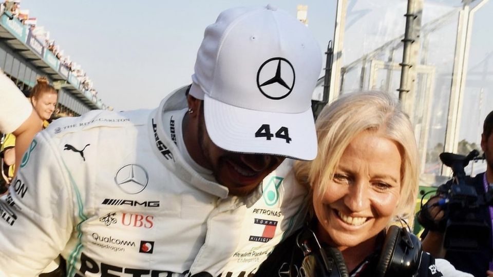 Lewis Hamilton y Angela Cullen.