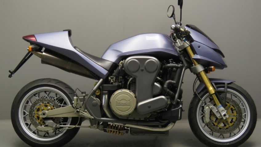 Estas motocicletas fueron modificadas con el motor de un automóvil