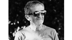 El hijo de Alain Prost presenta sus gafas de sol con la marca de moda 8JS