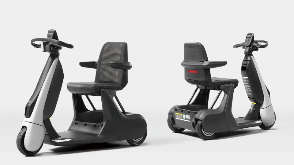 El scooter eléctrico de Toyota para adultos mayores.