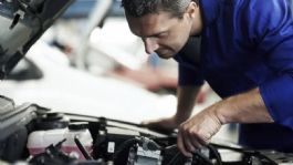 Foto que representa a Cosas que estás haciendo mal en tu auto para estás vacaciones de Semana Santa