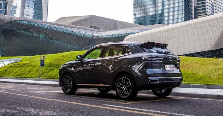 Versiones de la Changan CS55 Plus Turbo 2024