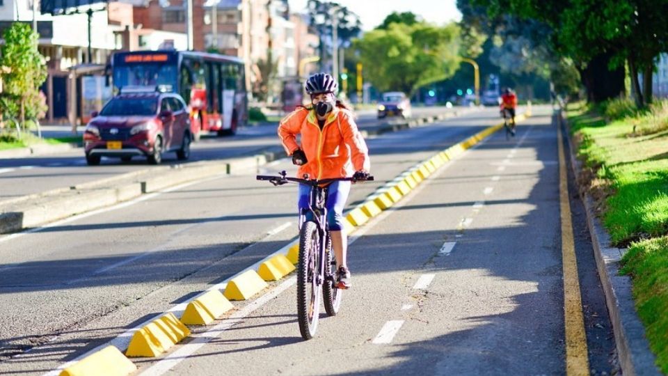 Pico y Placa Bogotá 8 de marzo de 2023.