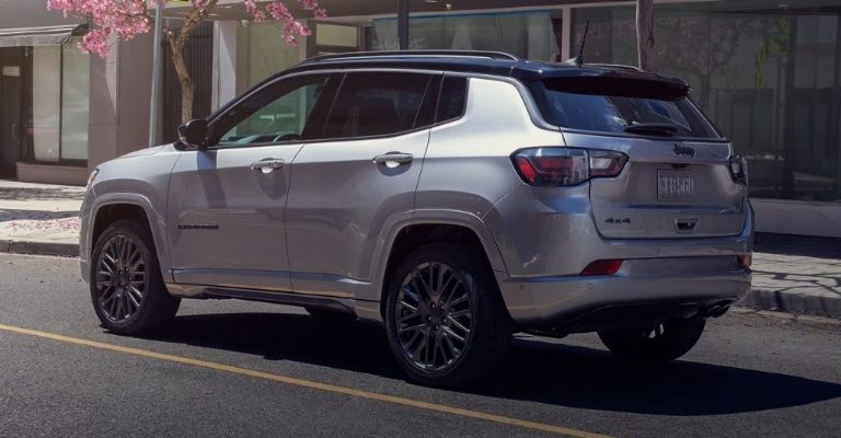 Versiones de la Jeep Compass 2023