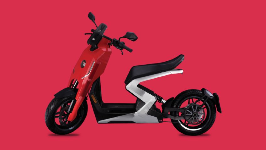 Zapp i300: Una moto eléctrica con cierto grado aeroespacial