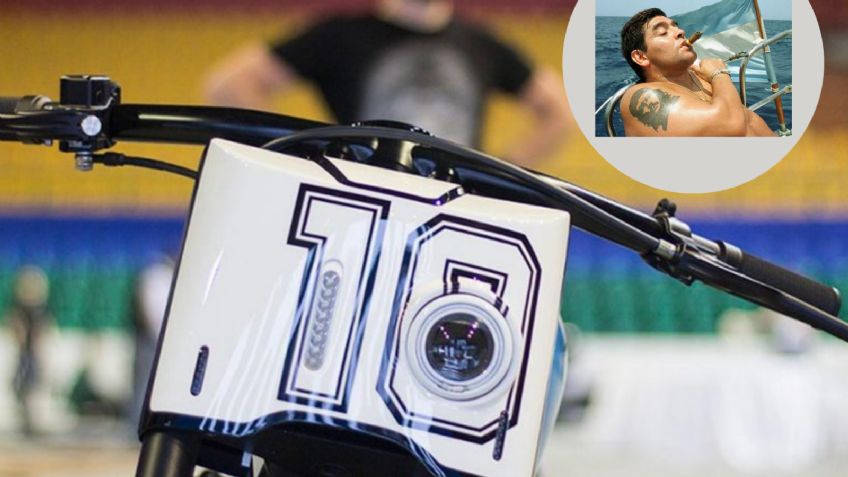 Maradona y sus motocicletas Honda y Harley-Davidson