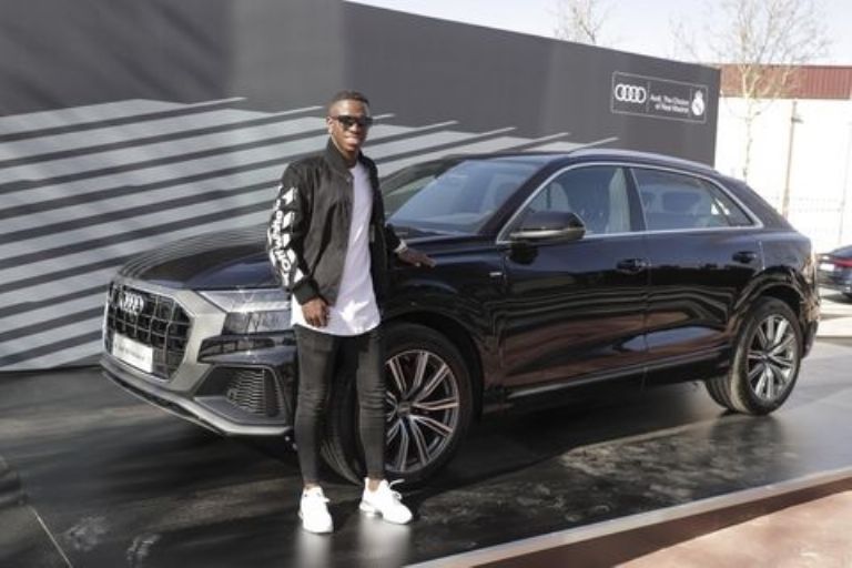 Vinícius Júnior y sus autos de lujo marca Audi