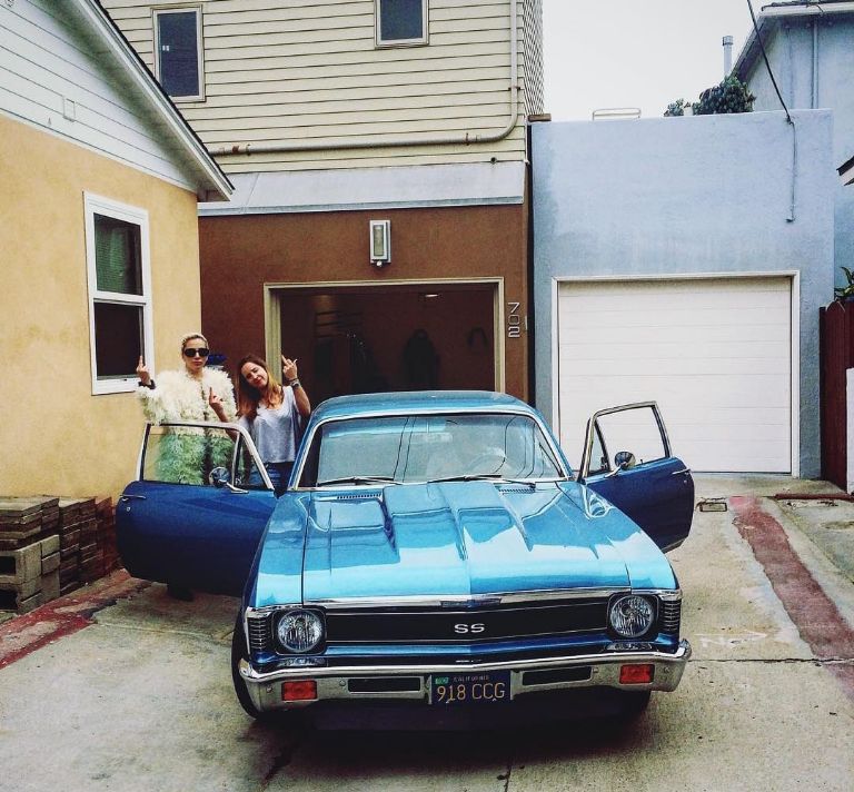 Lady Gaga en su Chevrolet Nova SS 1969