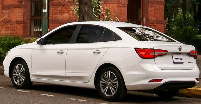 Exterior del MG5 2023