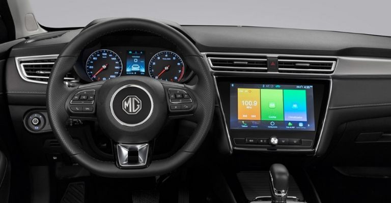 Interior del MG5 2023
