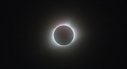 ¿Dónde y a qué hora ver el eclipse solar híbrido en México?