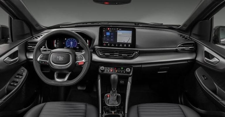 Interior de la FIAT Fastback 2024