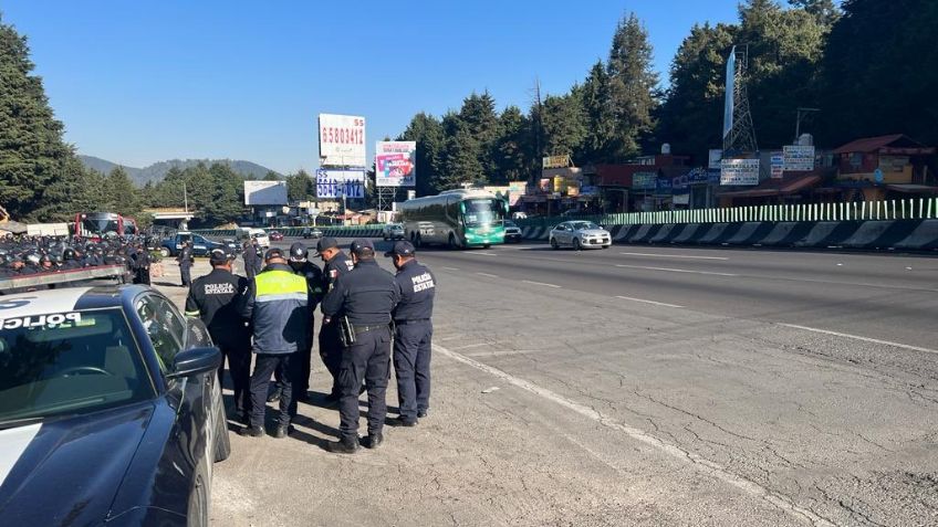 Autopista México-Toluca: Bloqueo de Comuneros genera caos vial