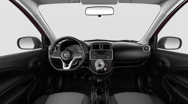 Equipamiento Nissan March 2023